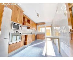 SE VENDE ESPECTACULAR TRÍPLEX MUY CERCA DE AVENIDA DEL MEDITERRANEO