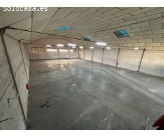Nave en polígono El Tiro: 800 m² construidos y 2.000 m² de parcela