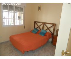 CHALET CON PISCINA, BARBACOA, TRASTERO Y ZONA DE HUERTO. MUY BUENAS VISTAS