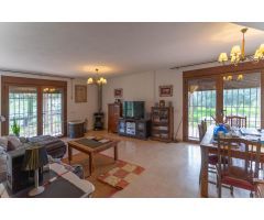CHALET SITUADO EN ZONA RURAL CON ESPECTACULARES VISTAS