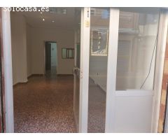 LOCAL DE 91M2 CON DOS PUERTAS A LA CALLE