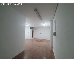 LOCAL DE 91M2 CON DOS PUERTAS A LA CALLE