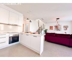 ESPECTACULAR CHALET ADOSADO EN ROJALES
