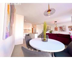 ESPECTACULAR CHALET ADOSADO EN ROJALES