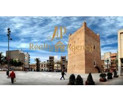 OPORTUNIDAD. Estupendo piso de 3 habitaciones en Torrent