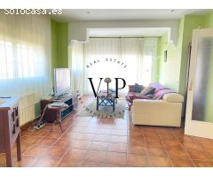 Chalet en Venta con piscina privada y cochera