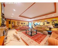 Espectacular Villa de 8 dormitorios en Benahavis
