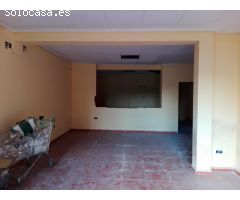 LOCAL EN VENTA O ALQUILER EN MUY BUENA ZONA DE TORREFIEL