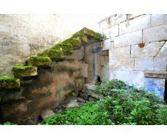 Casa en el centro de Muro con mucho carácter mallorquín, jardín y garaje.
