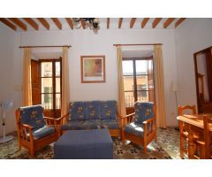 Casa independiente con jardín, garaje  y piscina en Lloseta