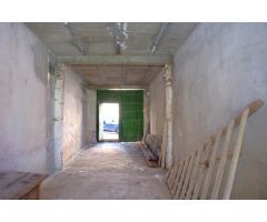 Casa para reformar con jardin en Santa Margarita