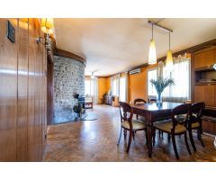 ESPECTACULAR CASA EN EL CENTRO
