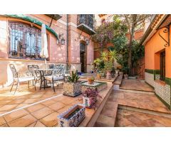 CASA EN PASEO DE LAS PALMAS / FAMILIA O INVERSORES