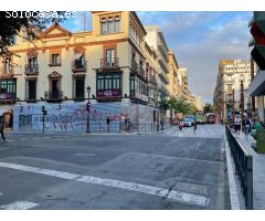 GARAJE EN PLAZA DUQUE DE LA VICTORIA
