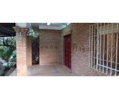 Chalet en Carmona zona Torrepalma