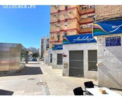 Local Comercial en Venta en Avda. de los Gavilanes – Ubicación Estratégica en Rochelambert ????