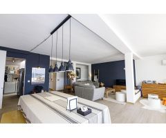 Ático en 1º línea de playa con terraza de 144m² y vistas panorámicas