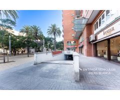 Parking en Venta en Calle Marti Codolar con Entrada por Riera Blanca