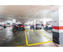 Parking en Venta en Calle Marti Codolar con Entrada por Riera Blanca