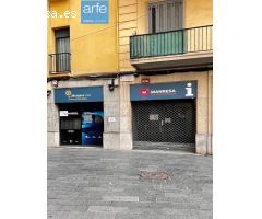LOCAL COMERCIAL EN LA PLAZA MAYOR DEL AYUNTAMIENTO DE MANRESA