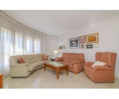 ÉNTRICO DE 4 HABITACIONES