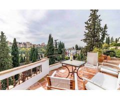 Propiedad de 5 viviendas con encanto en el Albaicin con mirador a la Alhambra.