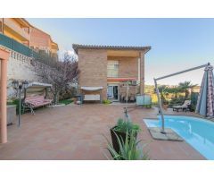 PRECIOSA CASA A 4 VIENTOS