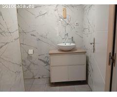 NOVEDAD!! LOCAL COMERCIAL ADAPTABLE A VIVIENDA en pleno centro de Puerto Real