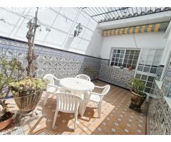 VIVIENDA EN UNA SOLA PLANTA CON PATIO