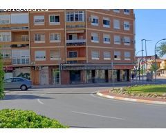 Se vende local comercial exclusivo frente a El Corte Inglés en Cartagena