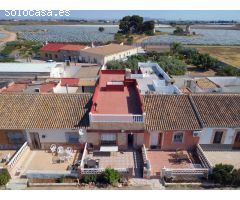 Se vende vivienda de planta baja en la Aparecida con 3 dormitorios, 2 patios, terraza y porche