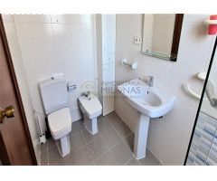 Apartamento en primera línea de mar con maravillosas vistas al mar con garaje privado