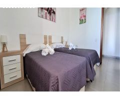 Apartamento en primera línea de mar con maravillosas vistas al mar con garaje privado