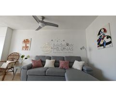 Luminoso y reformado apartamento ubicado en la zona inglesa de Benidorm, a 2 minutos de la playa