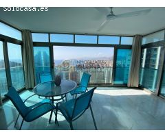 Apartamento en el Edificio Torre Lugano en planta alta con increibles vistas al mar y a la ciudad
