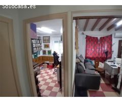 Casa con gran potencial en colonia de madrid, Benidorm