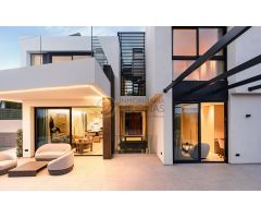 Promoción exclusiva de villas de lujo en La Nucia