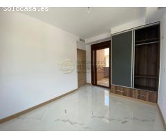 ¡Impresionante villa de lujo independiente con piscina, en una de las urbanizaciones más exclusivas!