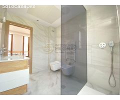¡Impresionante villa de lujo independiente con piscina, en una de las urbanizaciones más exclusivas!