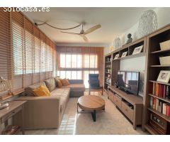 Lujosa apartamento de 1 dormitorio en moderno rascacielos en Benidorm