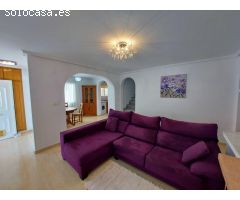 Chalet con piscina. Propia