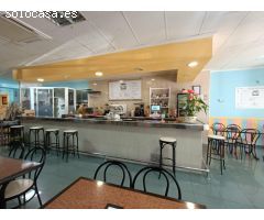 ¡Oportunidad única para emprendedores! Se vende cafetería-churrería en pleno funcionamiento.