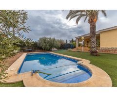 CHALET EN VENTA SOL Y LUZ!!