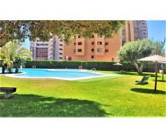 PISO EN VENTA DE 4 DORMITORIOS EN BENIDORM