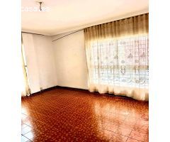 En venta vivienda en planta baja zona Carolinas altas. Precio 145.000€