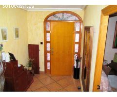 CHALET PAREADO EN HAYGON REFORMADO.