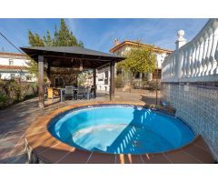 PRECIOSA E INTIMA CASA EN HUETOR VEGA A 3 MINUTOS DE GRANADA