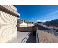 ¡¡¡PRECIOSO CASA CON TODO EL CONFORT Y LUJO QUE MERECES EN GRANADA!!! VEN A VISITARLO