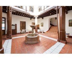 Espectacular e histórica casa señorial en el centro de Ugíjar