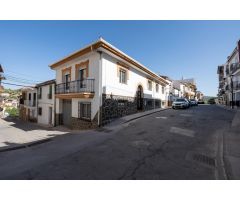 Preciosa casa de reciente construcción en Benalúa de las Villas